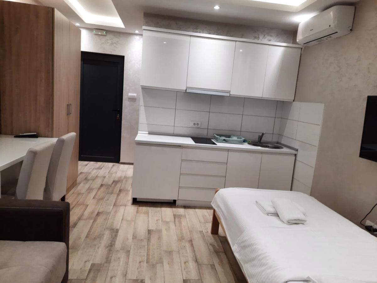 נובי פאזאר Dubai Apartmani מראה חיצוני תמונה