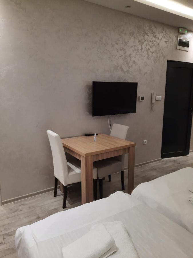 נובי פאזאר Dubai Apartmani מראה חיצוני תמונה