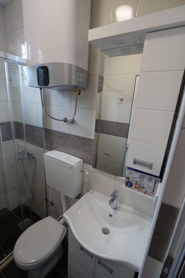 נובי פאזאר Dubai Apartmani מראה חיצוני תמונה
