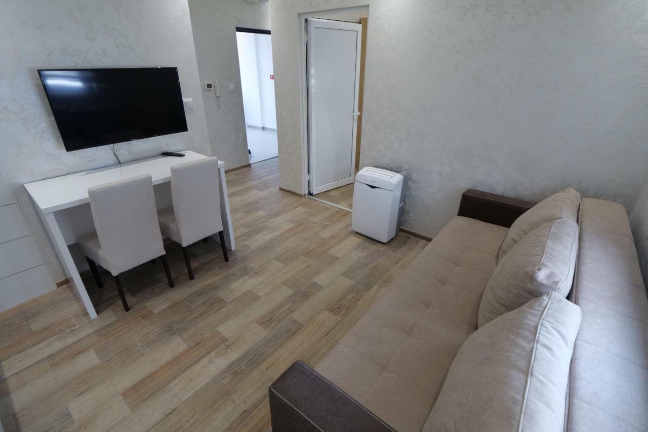 נובי פאזאר Dubai Apartmani מראה חיצוני תמונה