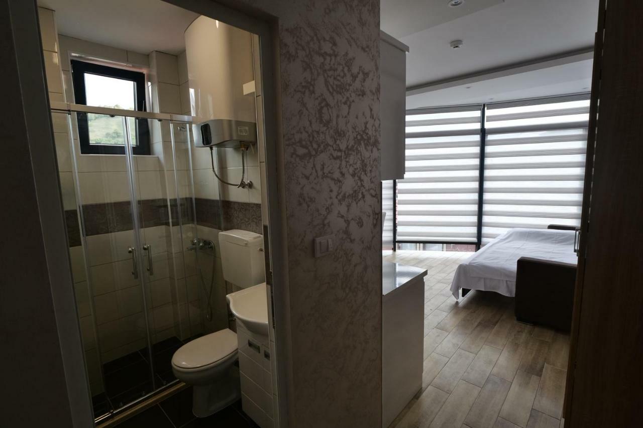 נובי פאזאר Dubai Apartmani מראה חיצוני תמונה