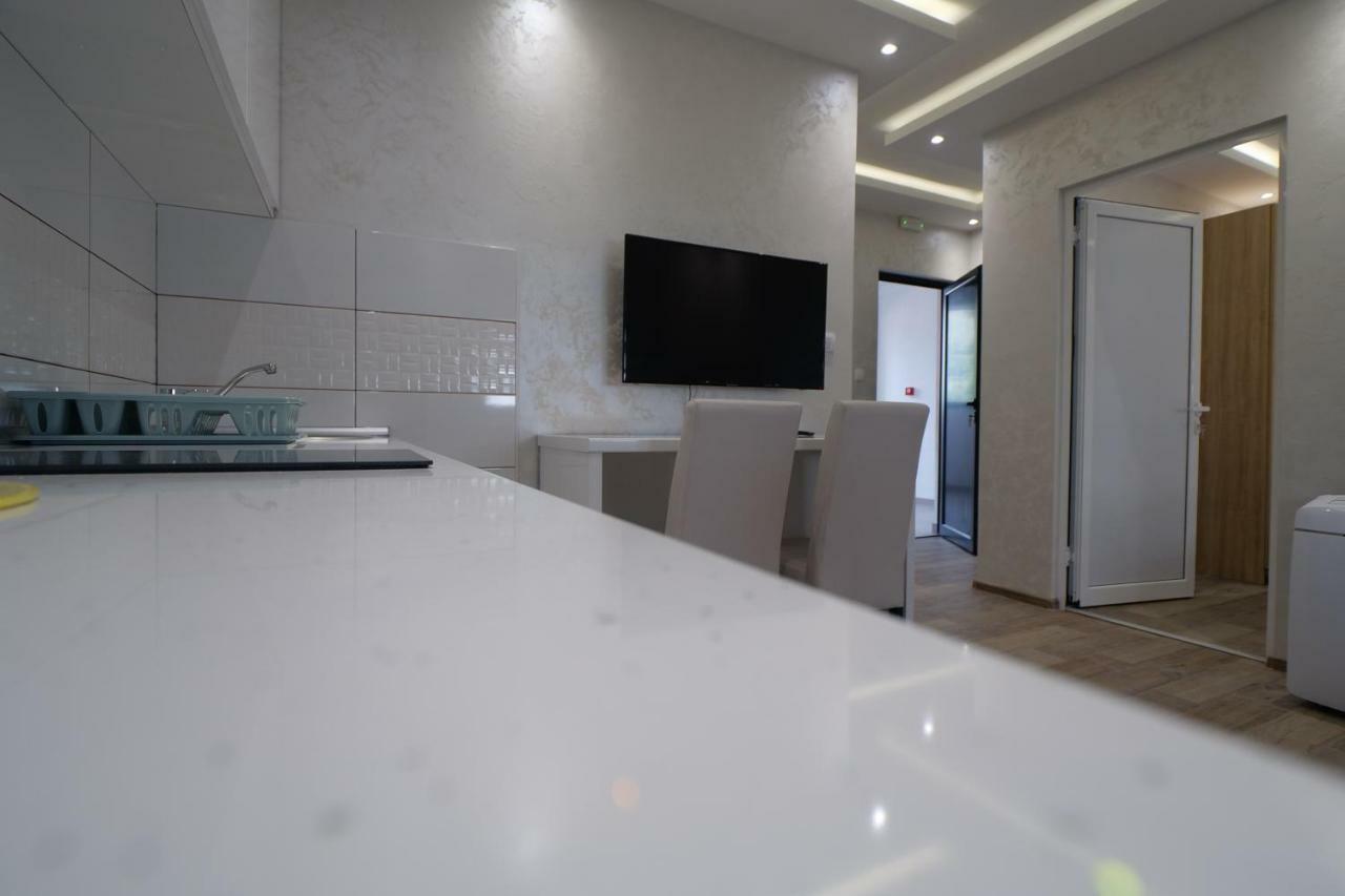 נובי פאזאר Dubai Apartmani מראה חיצוני תמונה