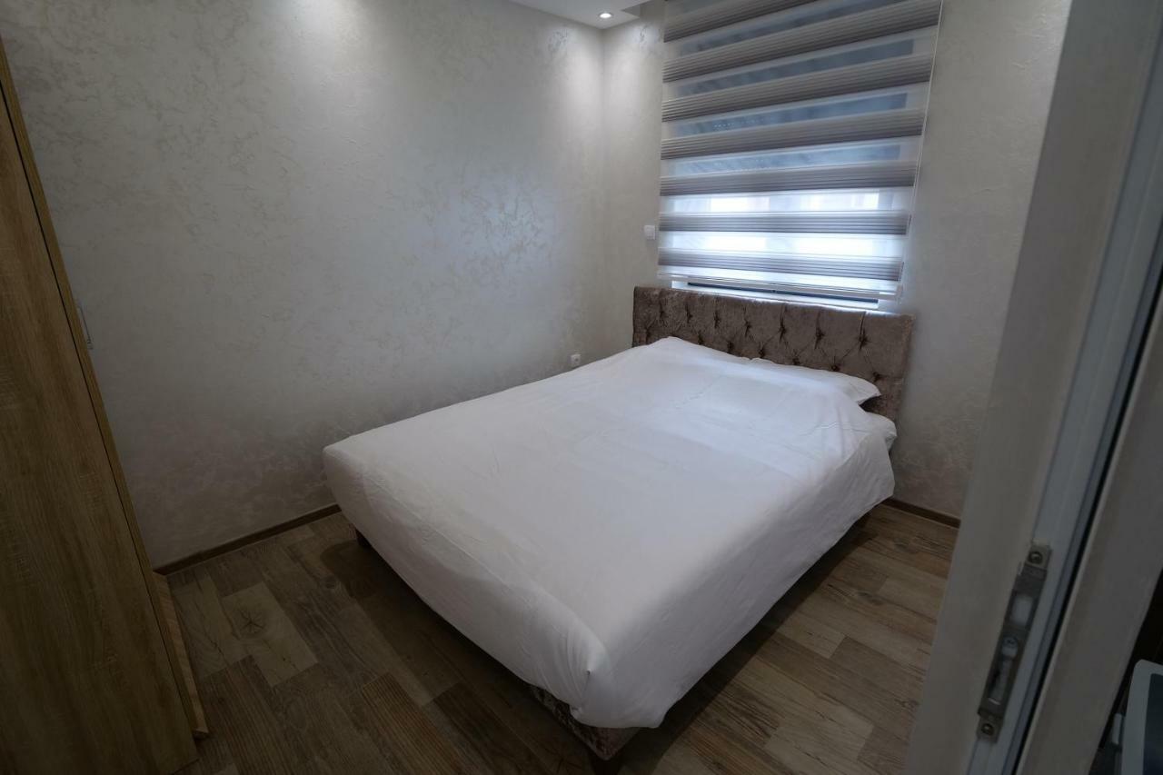 נובי פאזאר Dubai Apartmani מראה חיצוני תמונה